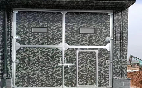 新和工业平开门