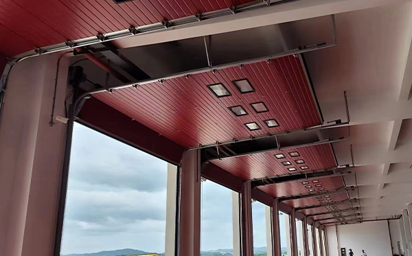 新和工业翻板门