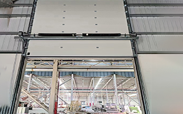 新和工业提升门