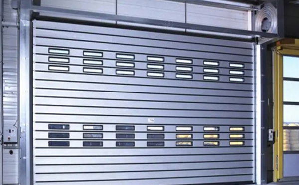 提高效率与安全：新和兰州新和快速新和卷帘门的应用与优势