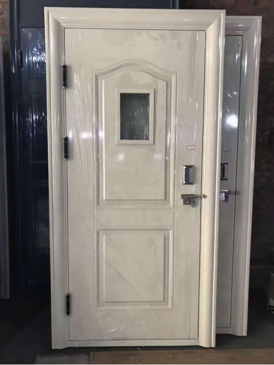 新和学校教室门 新和学校教室门