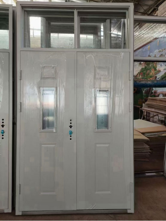 新和学校教室门 新和学校教室门