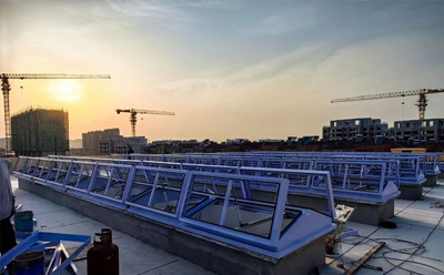 消防新和排烟窗开启角度